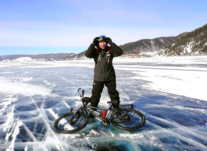 Wolfgang Kulow überquert den Baikalsee